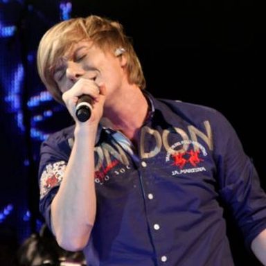 Michel Teló photo 76