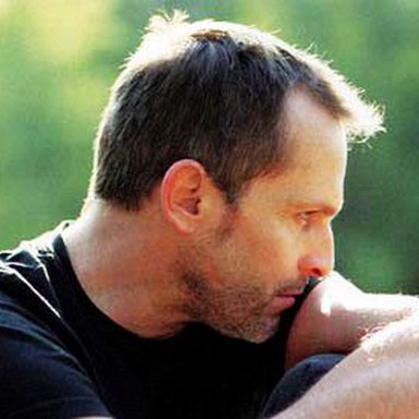 Miguel Bosé photo 24