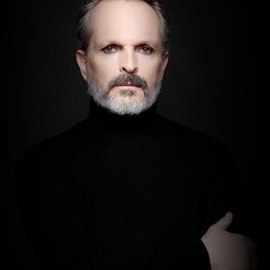 Miguel Bosé photo 22