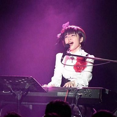 Mika Kobayashi