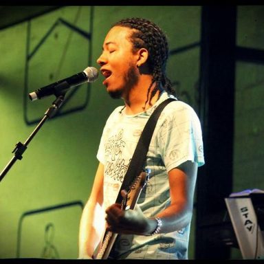 Mike Santos photo 12