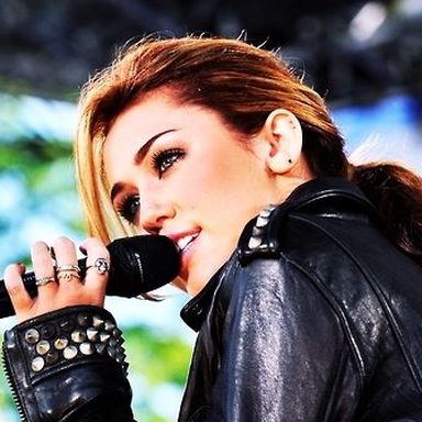 Miley Cyrus photo 289
