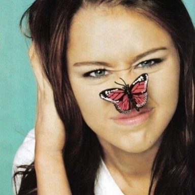 Miley Cyrus photo 409