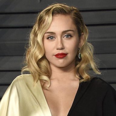 Miley Cyrus photo 81