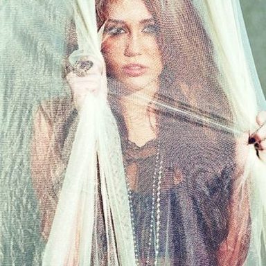 Miley Cyrus photo 298