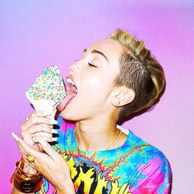 Miley Cyrus photo 88