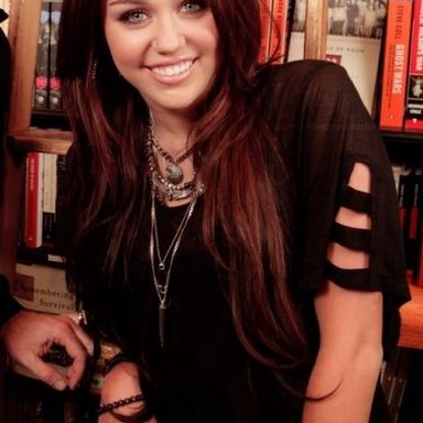 Miley Cyrus & Billy Ray Cyrus photo 283