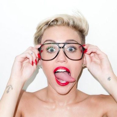 Miley Cyrus photo 44