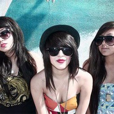 Millionaires photo 9
