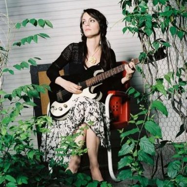Mindy Smith photo 11