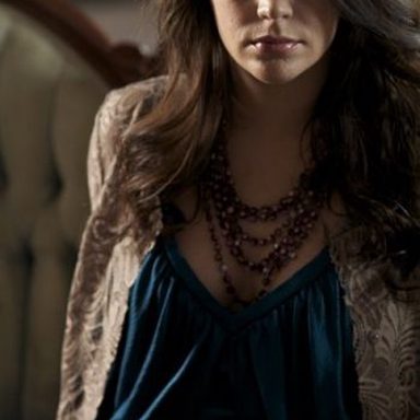 Mindy Smith photo 19