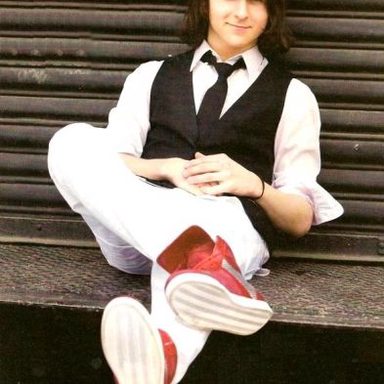Mitchel Musso photo 14