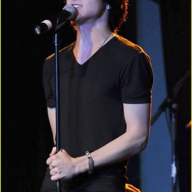 Mitchel Musso photo 10