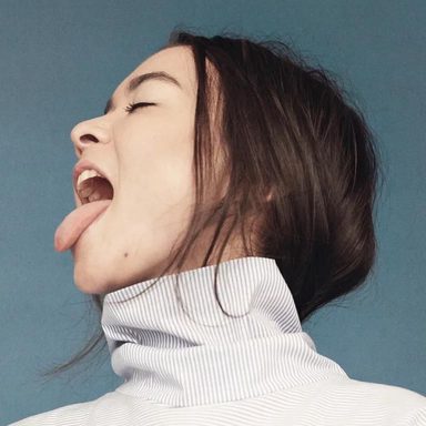 Mitski photo 34