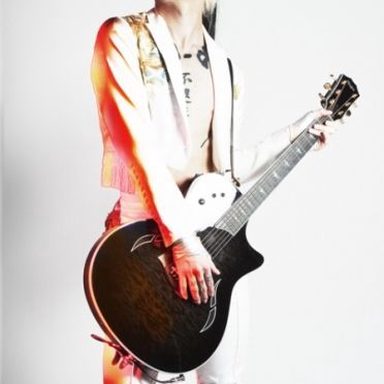 Miyavi photo 9
