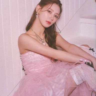 Miyeon photo 41