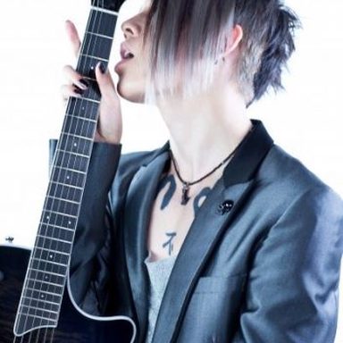 Miyavi photo 43