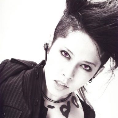Miyavi photo 21