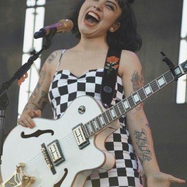 Mon Laferte photo 20