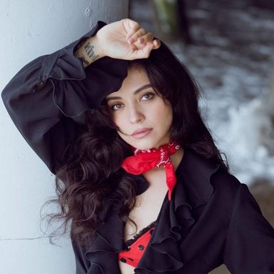 Mon Laferte photo 15