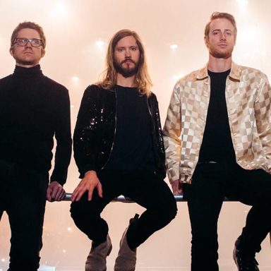 Moon Taxi
