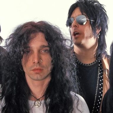 Mötley Crüe photo 13