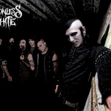 Motionless In White photo 26