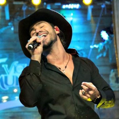 Munhoz e Mariano photo 15