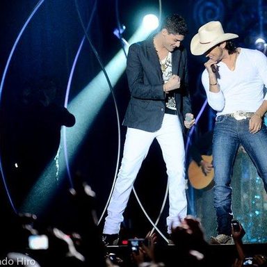 Munhoz e Mariano photo 28