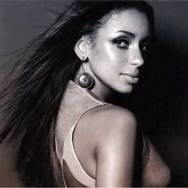 Mýa