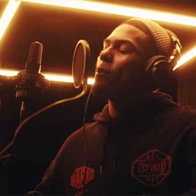 Myke Towers photo 45