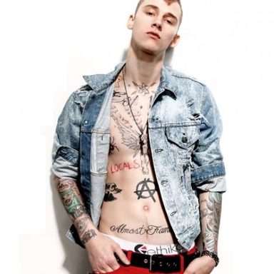 Machine Gun Kelly photo 23