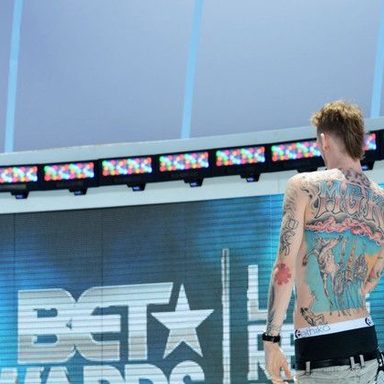 Machine Gun Kelly photo 26