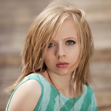 Madilyn Bailey photo 23