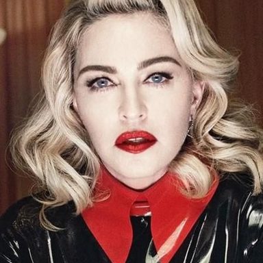 Madonna photo 309