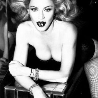 Madonna photo 38
