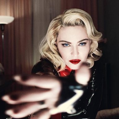 Madonna photo 311