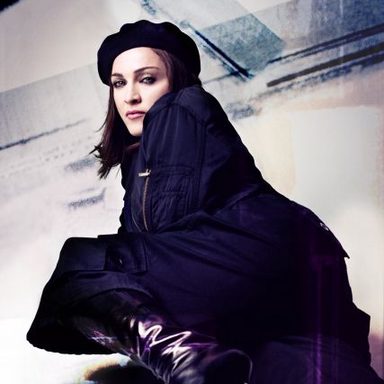 Madonna photo 560
