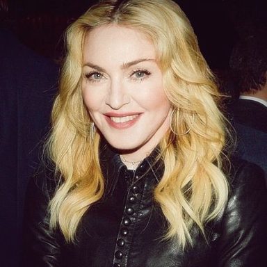 Madonna photo 357