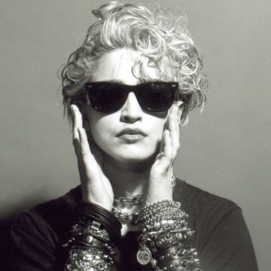 Madonna photo 569