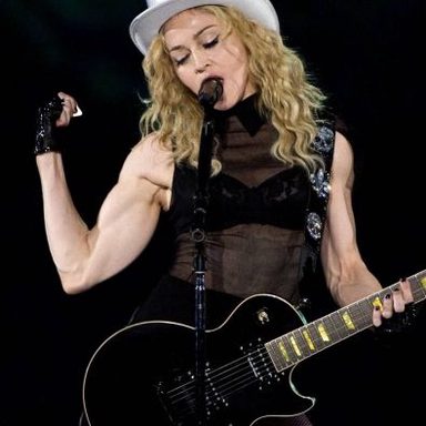 Madonna photo 433