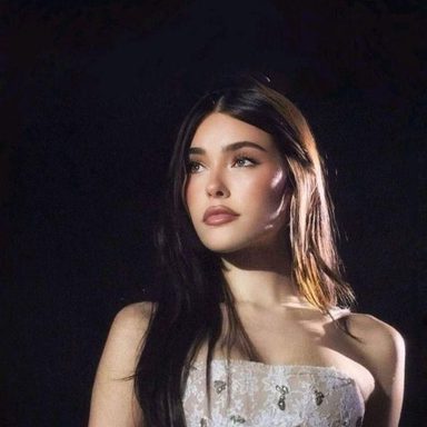 Madison Beer photo 55