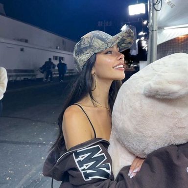 Madison Beer photo 49