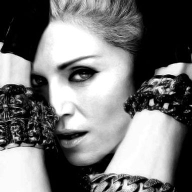 Madonna photo 487