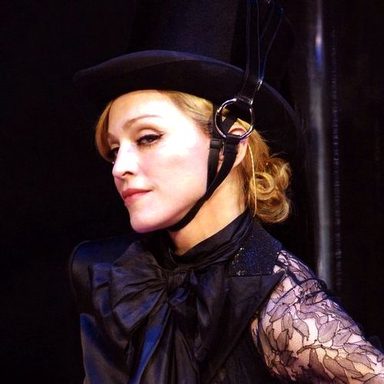Madonna photo 508