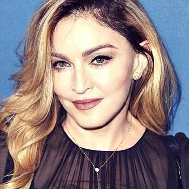 Madonna photo 275