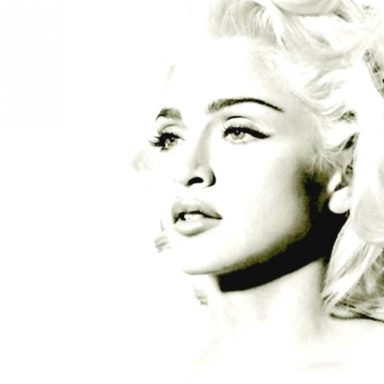 Madonna photo 429