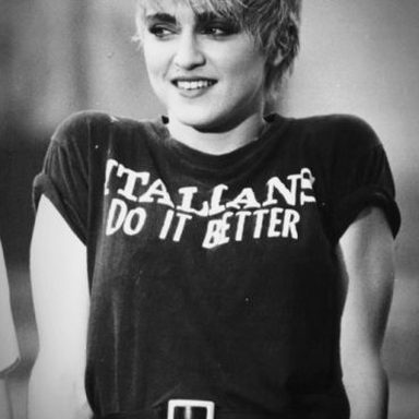 Madonna photo 341