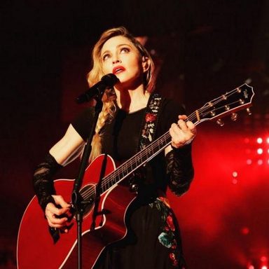 Madonna photo 247