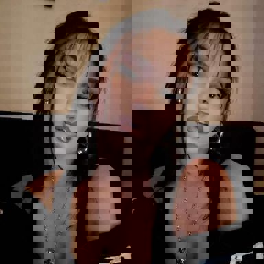 Maggie Lindemann photo 16